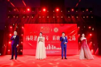 这是我小号，空间自己可以看，别人看就显示未开通！！怎么回事？急！！！游戏画面
