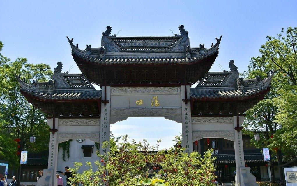 宝马矩阵改色膜三界灰，新色首发